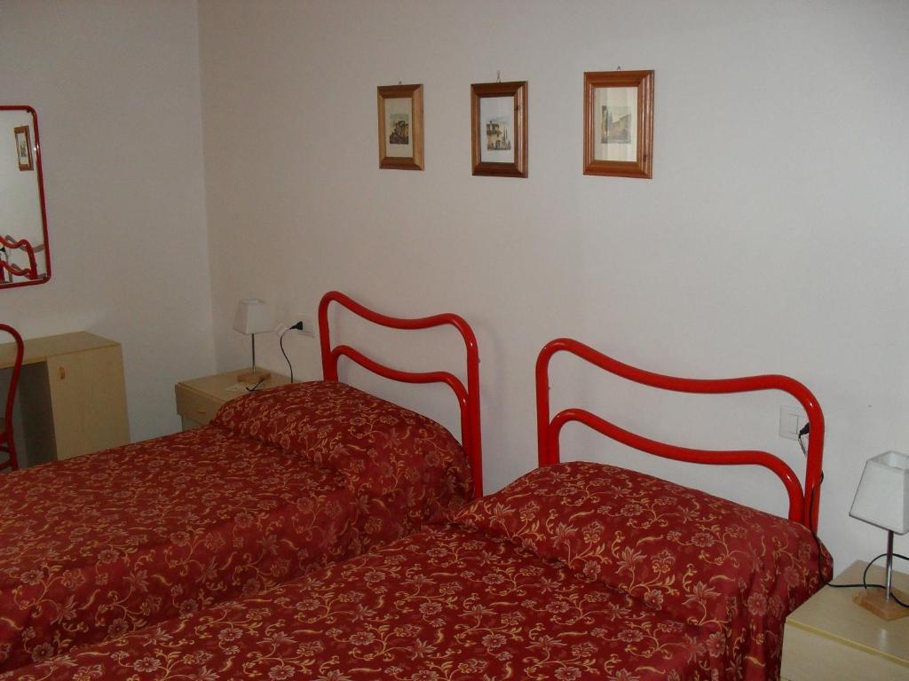 Albergo Ristorante Olimpia Abbadia San Salvator Ruang foto